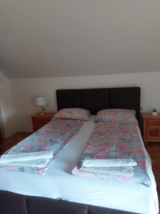 Apartment Bozovic *